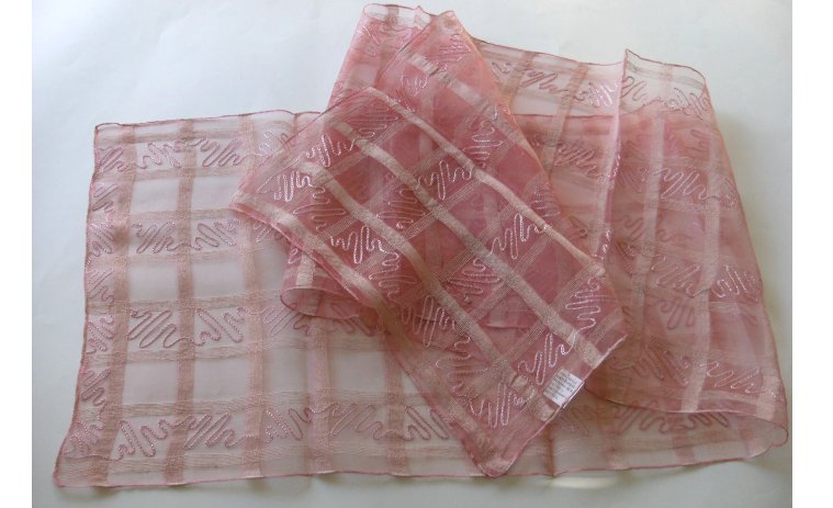シルク刺繍ロングスカーフ(ピンク）